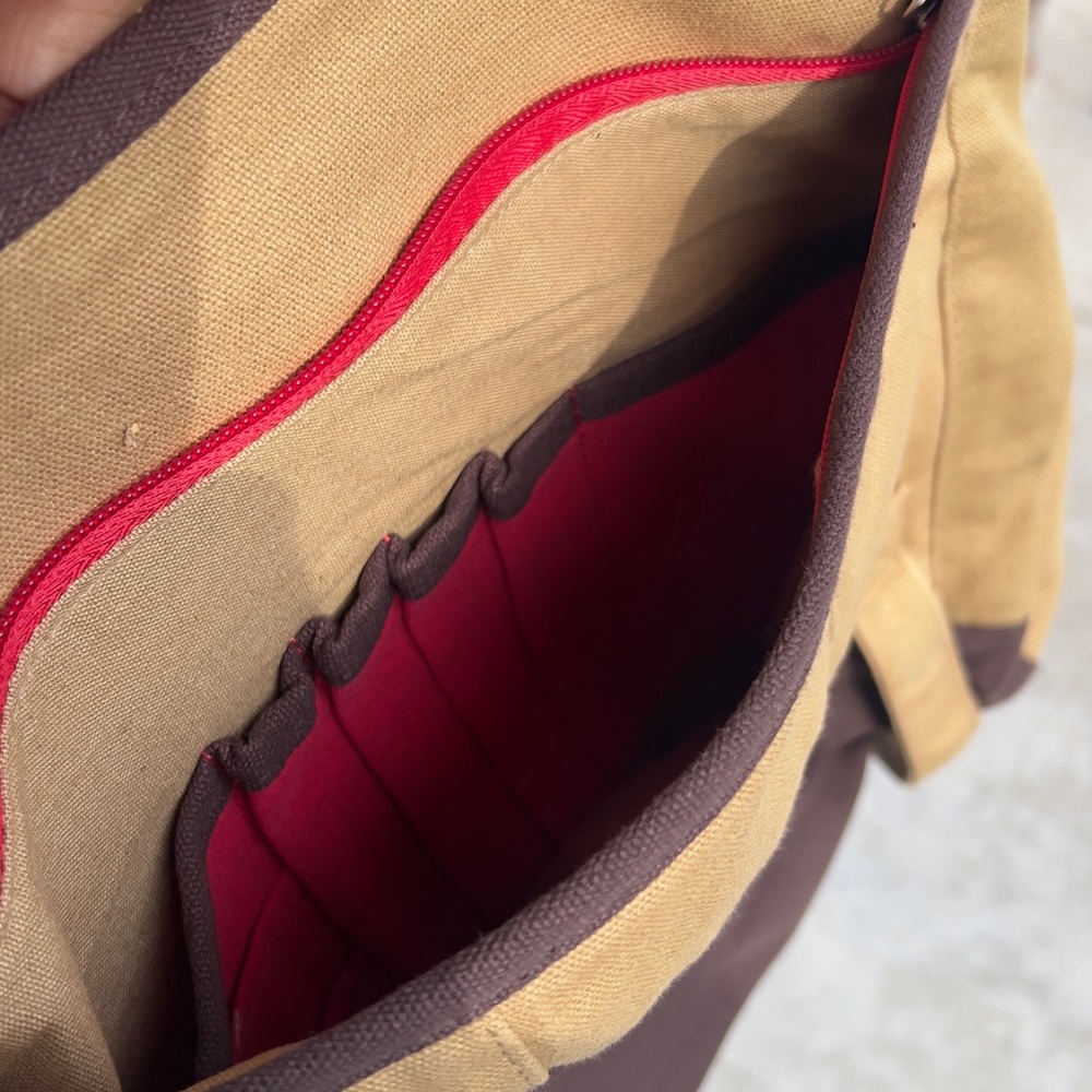 Heritage Supply Company Messenger Computer Bag Tan Good Condition - Picture 8 of 14
